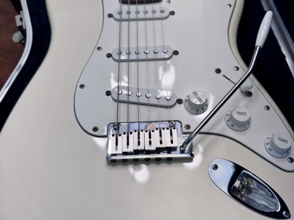 1999 Fender American Standard Stratocaster Olympic White